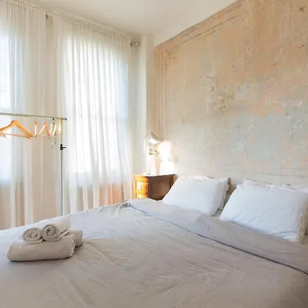 Great Location & 1bd &1lvr **taksim*galata** *
